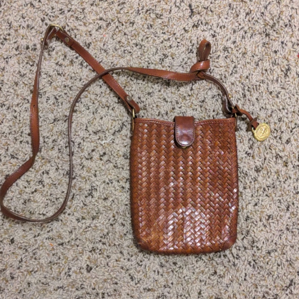 Small leather purse